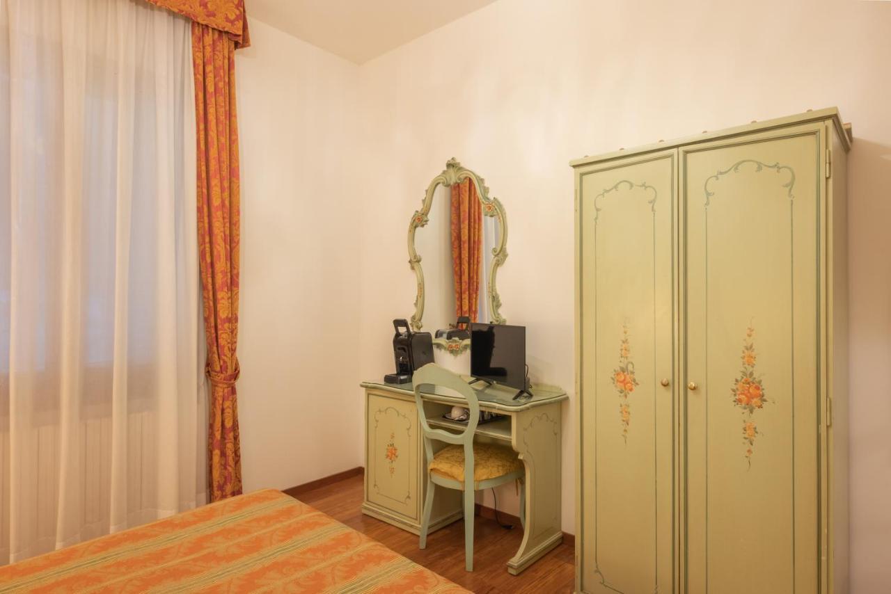 Al Sotoportego Hotel Venezia